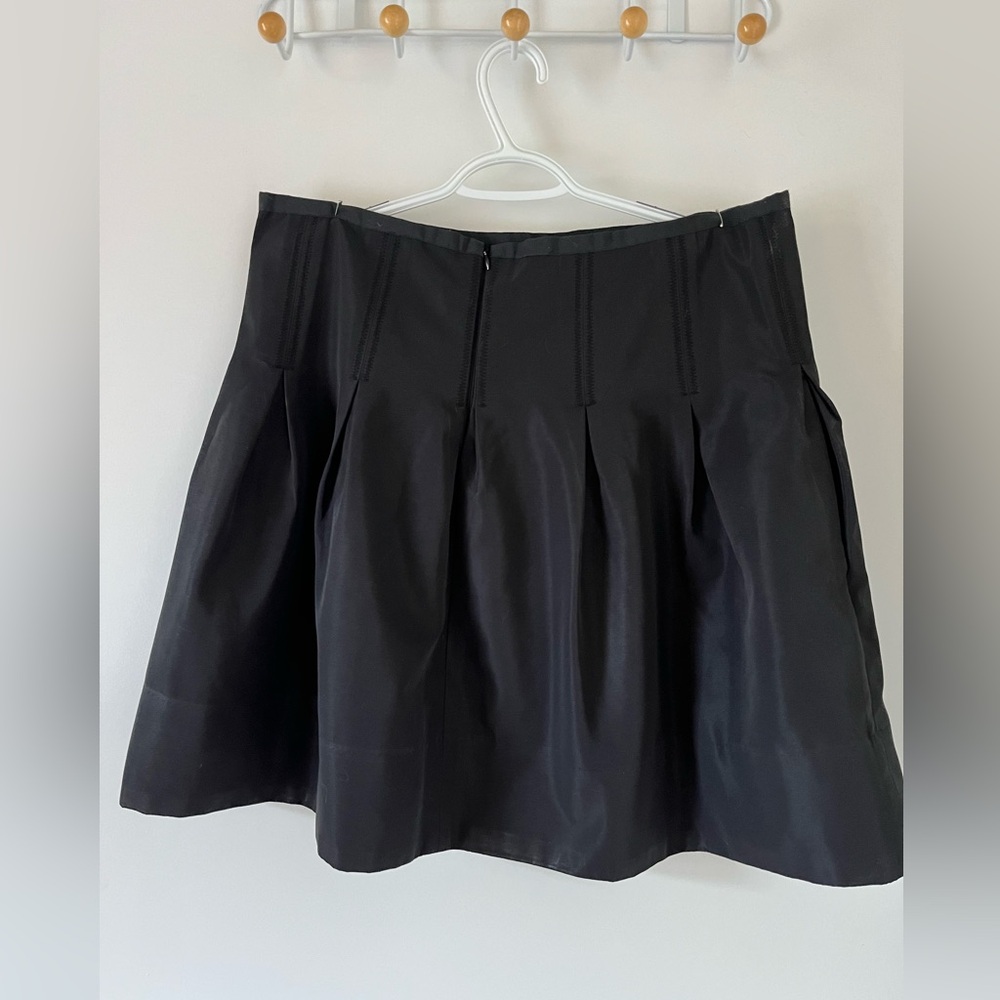 GAP Black A-Line Women's Skirt - Dress up or Down